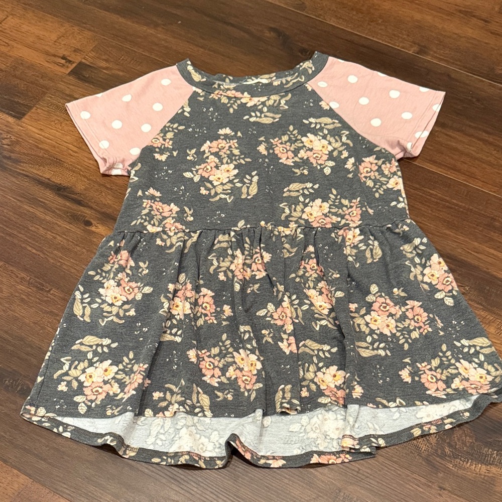 Floral Gray and Pink women’s small blouse- excellent condition!